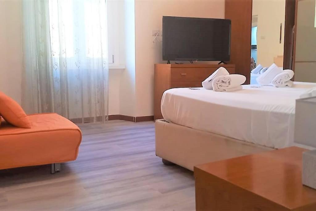 Cozy Flat In Testaccio Apartment Rom